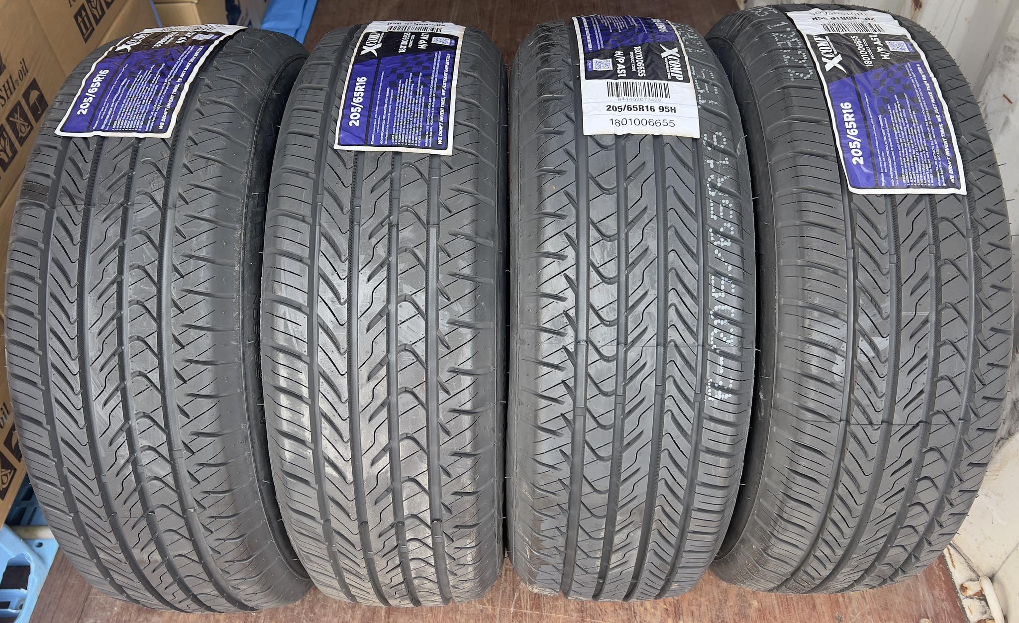 205/65R16  95、 正規品・新品　GLADIATOR（グラディエーター）Xcomp HP AS1、2025年製　