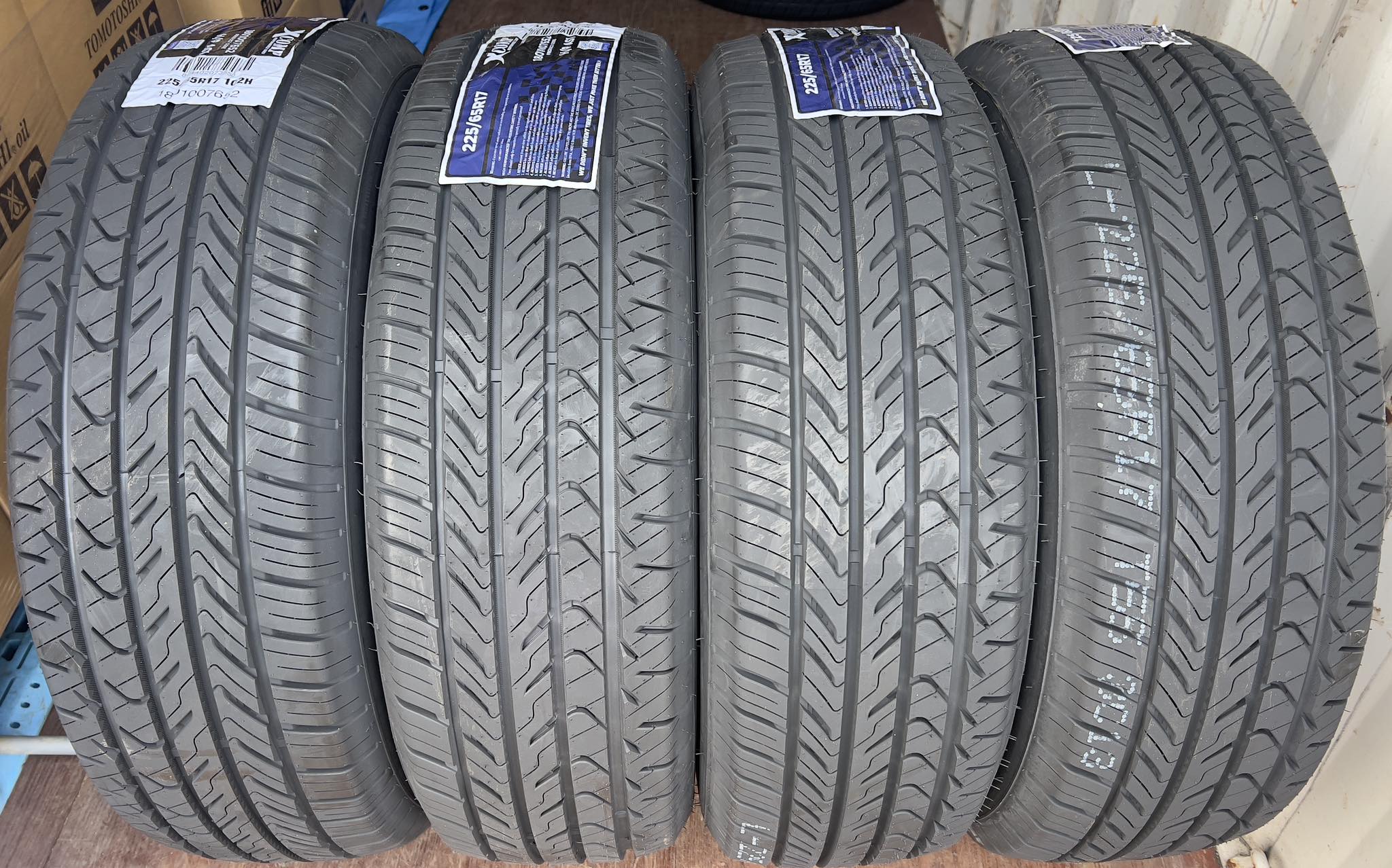 225/65R17  102、 正規品・新品　GLADIATOR（グラディエーター）Xcomp HP AS1、2026年製　